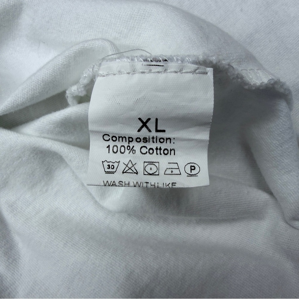Taylor Swift White 'The Eras Tour' Short Sleeve Tee - Picture 6 of 7